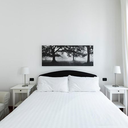 Brera - Fiori Chiari Charme Apartment Mailand Zimmer foto